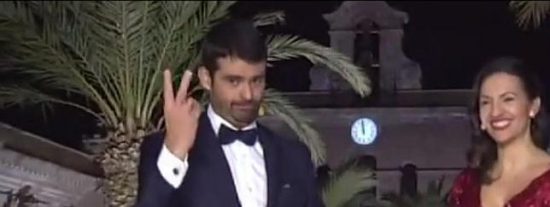 [Video] La 'gran cagada' de Canal Sur: corta las campanadas de Nochevieja para meter anuncios