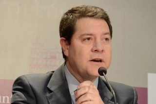 Garc&iacute;a-Page espera que "se pueda corregir el penoso dato del incumplimiento de Cospedal" sobre el d&eacute;ficit