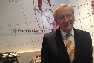 Fallece Fernando &Oacute;nega a los 78 a&ntilde;os, cronista esencial de la Transici&oacute;n espa&ntilde;ola