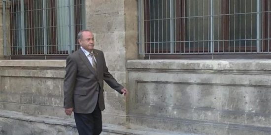 El juez Jos&eacute; Castro ofrece a la Infanta Cristina la opci&oacute;n de comunicarle en persona la apertura de juicio