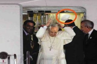 'Lolo Kiko' bendice con su sola presencia a Filipinas