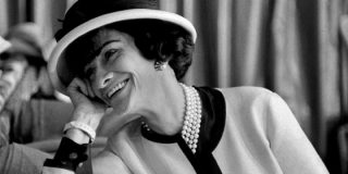 Coco Chanel conoc&iacute;a a la mujer y sus intrincados pasadizos de cuerpo y mente.
