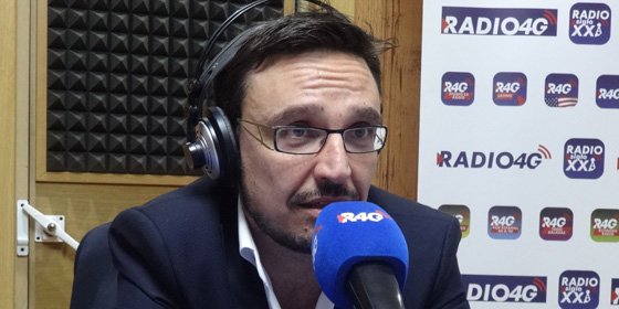 Jorge Alcalde (Revista Quo): "No hay ningún estudio que demuestre que dormir junto al móvil causa cáncer"