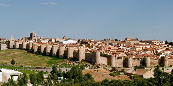 Amigos y la Biblioteca Municipal de Mérida organizan un viaje literario a Ávila