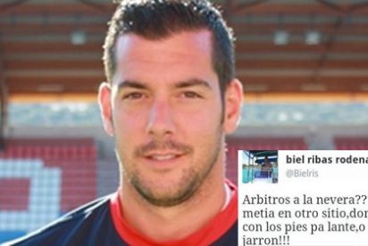 El community manager y el portero del Numancia incendian Twitter con insultos a los &aacute;rbitros