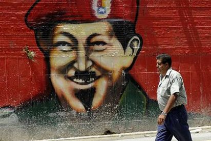 La patochada del "expropiese" de Hugo Ch&aacute;vez, le sale por un ojo de la cara a Venezuela
