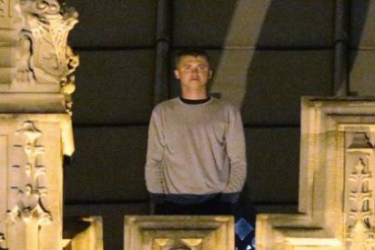 El v&iacute;deo del joven que se pas&oacute; la noche paseando sobre el techo del Parlamento brit&aacute;nico