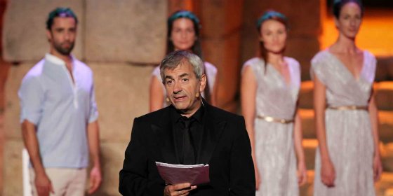 C&aacute;ceres se pone el delantal con el presentador Carlos Sobera y el chef Benjam&iacute;n Caballero