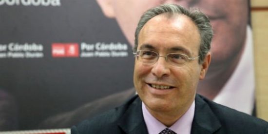 El nuevo presidente del parlamento andaluz: guerracivilista y responsable de hundir Cajasur
