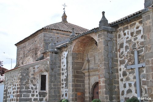 Orden de alejamiento para el cura de Villanueva del Duque por supuestos abusos a una ni&ntilde;a
