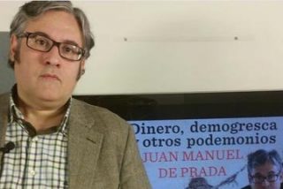 Juan Manuel de Prada: "Hoy en d&iacute;a podr&iacute;an hacer en televisi&oacute;n un coloquio sobre Homero en el que opinara Bel&eacute;n Esteban"