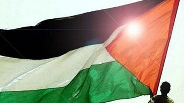 Fco. A. Juan Mata: "Una bandera contra la indiferencia"