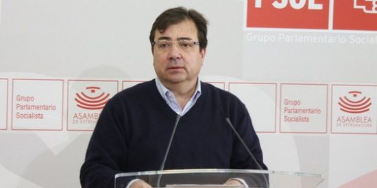 Fern&aacute;ndez Vara sit&uacute;a en el debe de Monago la divisi&oacute;n del mundo cooperativo en Acorex