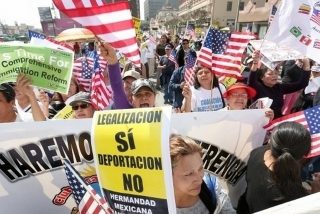 Trump paraliza el asilo y la inmigración del "tercer mundo"