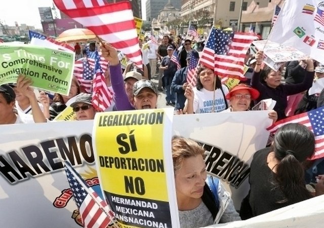 Trump paraliza el asilo y la inmigración del "tercer mundo"