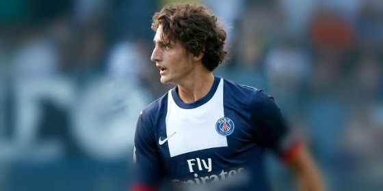 El Valencia se debate entre dos futbolistas para sustituír a Parejo