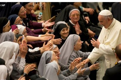 Francisco, con los religiosos de Roma