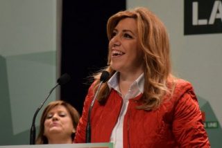 El Pa&iacute;s exige a PP, Podemos y Ciudadanos que dejen gobernar a Susana D&iacute;az