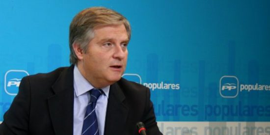 Ca&ntilde;izares denuncia la soberbia de un perdedor como Page, ocultando su pacto con Podemos