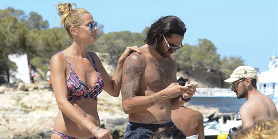 Elisabeth Reyes y Sergio Sánchez disfrutan de unas vacaciones en Ibiza