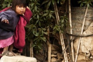 Una espada a favor de "Iglesia, servidora de los pobres"