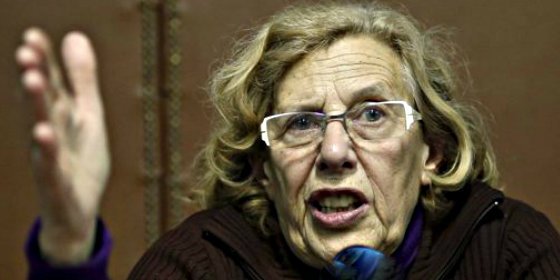 &iquest;Mantendr&iacute;a Carmena como concejal a alguien que se cachondease en Twitter de los abogados comunistas asesinados en Atocha?