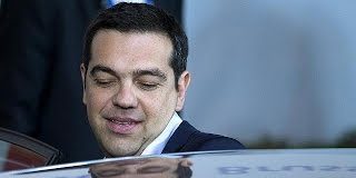 Tsipras es optimista (qu&eacute; moral) y cree todav&iacute;a en logar un acuerdo con Bruselas