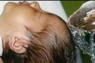 El Obispado de C&aacute;diz impide a un transexual ser padrino de bautismo de su sobrino