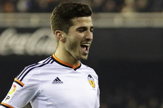 Gayà sorprende con sus nuevas botas