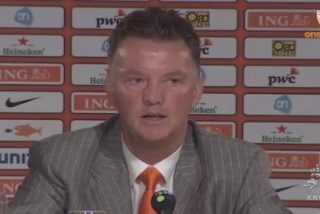 Van Gaal: "De Gea ha sido nuestro mejor jugador durante dos a&ntilde;os y no podemos dejarlo ir f&aacute;cilmente"