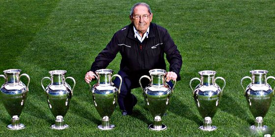 Los socios del Real Madrid proponen "m&aacute;s secciones" y quieren a Gento como presidente de honor