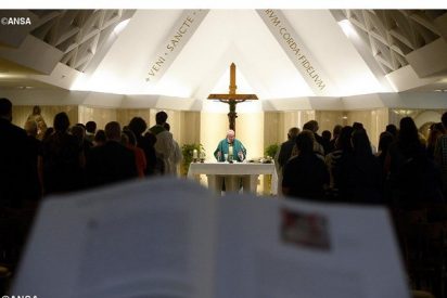 "El consuelo cristiano est&aacute; en Jes&uacute;s y no en las palabrer&iacute;as"