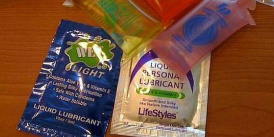 El Ayuntamiento de Sevilla compra 7.000 dosis de lubricante vaginal y anal para estudiantes