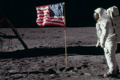 Todas las fotos del ser humano en la Luna ya est&aacute;n en Internet