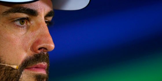 Alonso muestra su malestar con Ron Denis por hablar de su posible a&ntilde;o sab&aacute;tico