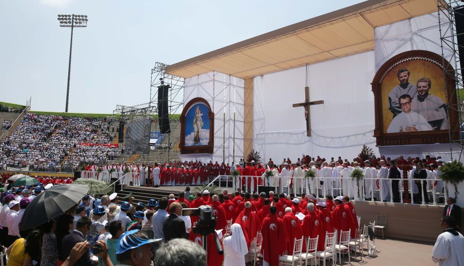 Beatificados los primeros m&aacute;rtires de Per&uacute;, v&iacute;ctimas de Sendero Luminoso