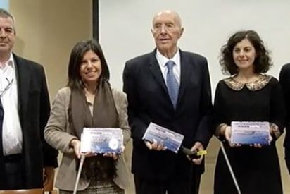 Asturias Semanal recoge en Madrid el premio de periodismo de aviaci&oacute;n