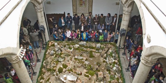 El Belén de la Diputación de Cáceres vuelve a cobrar vida