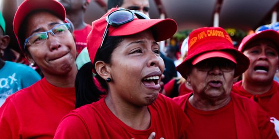 Maduro y los chavistas nombra a 'traici&oacute;n' a 13 jueces fieles para el Tribunal Supremo