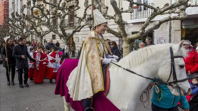 El "Obispillo" muestra su preocupaci&oacute;n por los ni&ntilde;os de padres parados