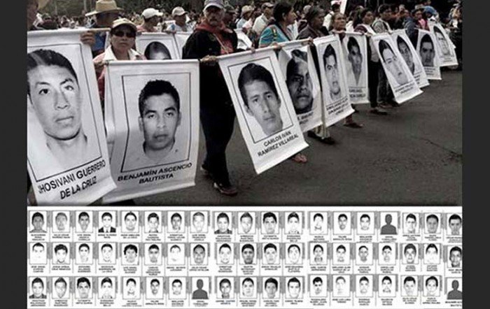 Los padres de los 43 de Iguala quieren reunirse con el Papa