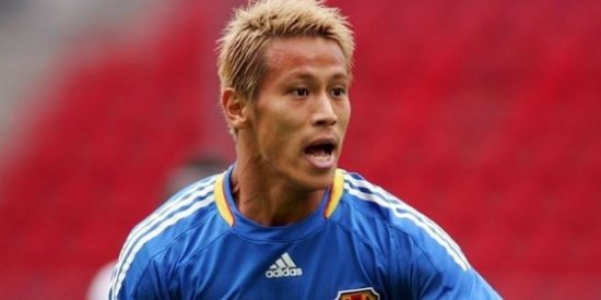 El Milan pretende largar a 8 futbolistas