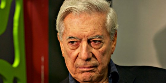 El Nobel de Literatura Vargas Llosa ingresado en un hospital de Madrid