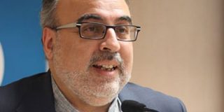 "La cabeza cortada de Mas orientar&aacute; los pasos del nuevo presidente, Carles Puigdemont"