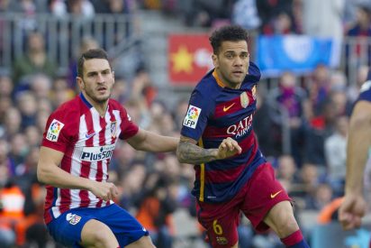 El bravo Atl&eacute;tico de Madrid juega m&aacute;s pero se suicida ante el Bar&ccedil;a en dos patadas