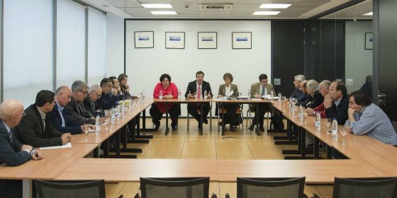 Junta de Extremadura aboga por el trabajo conjunto entre administraciones en pro del sector tabaquero