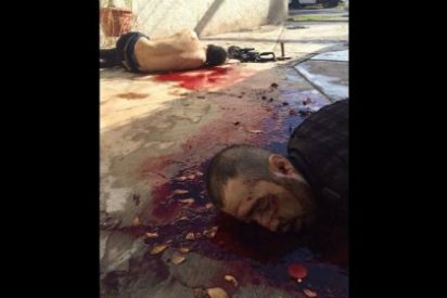Las espeluznantes fotos de los sicarios acribillados defendiendo a 'El Chapo'