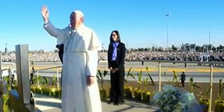 Francisco concluye su viaje a M&eacute;xico orando en la "Lampedusa de Am&eacute;rica"