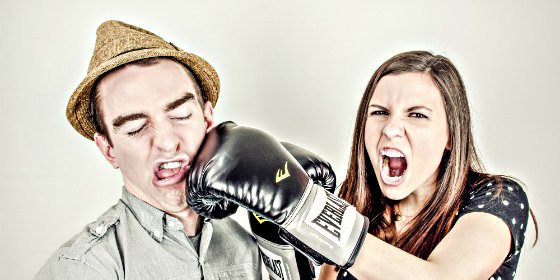 Las 50 frases m&aacute;s perversas que puedes soltar a tu pareja y acabar a palos