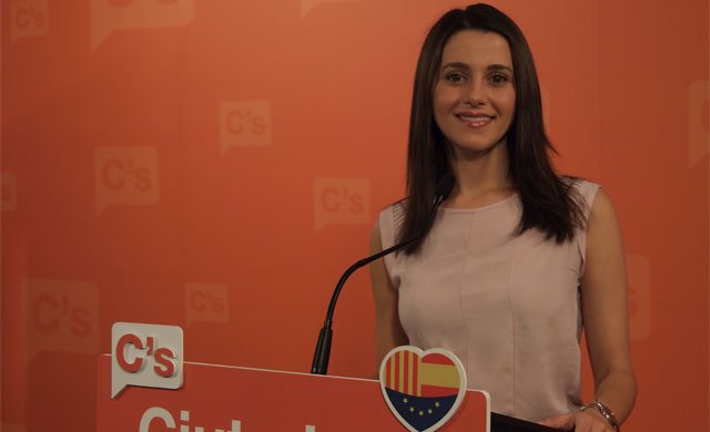 Un actor catal&aacute;n, habitual de TV3, llama "cortita" a In&eacute;s Arrimadas